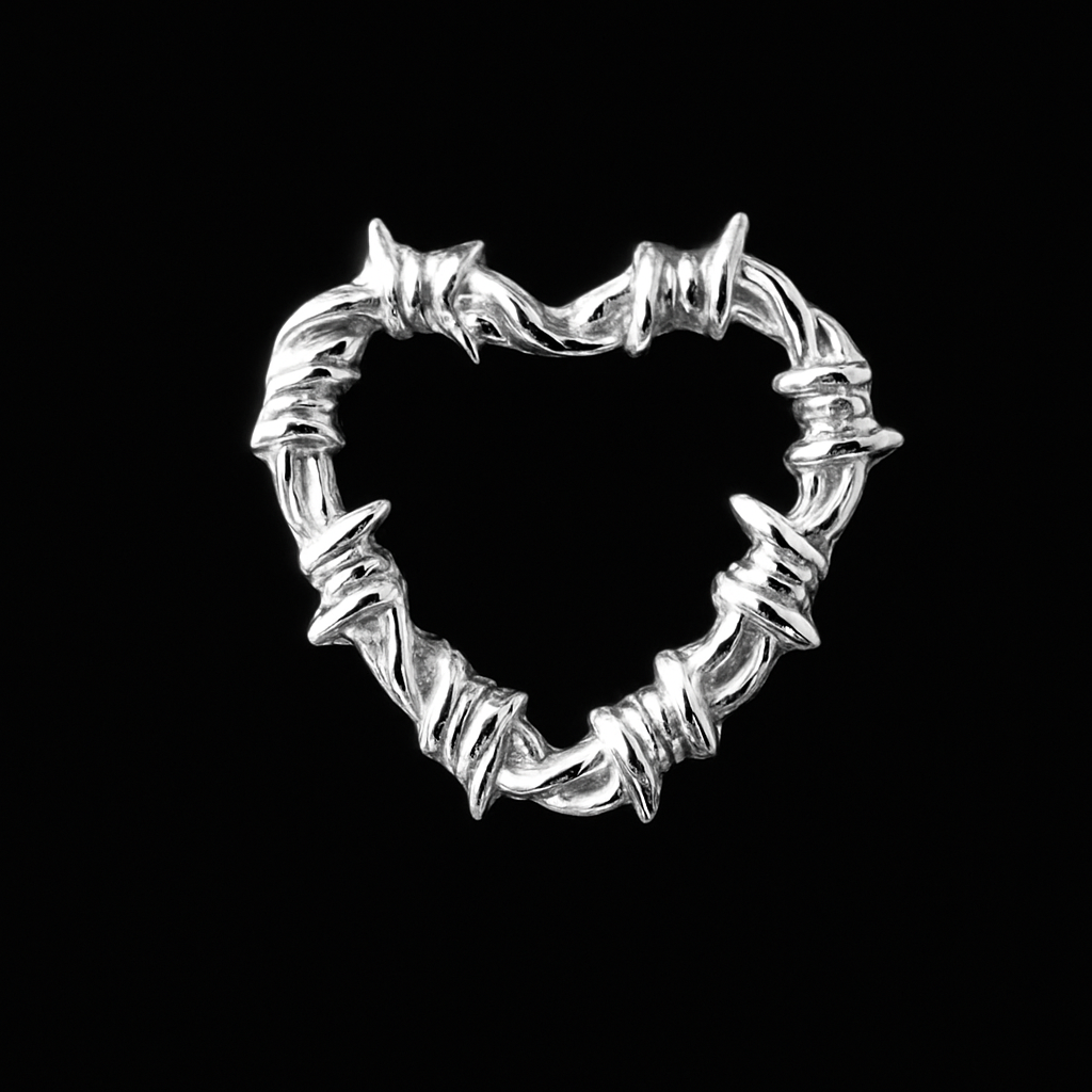Barbwire Heart 18k Gold Tooth Charm